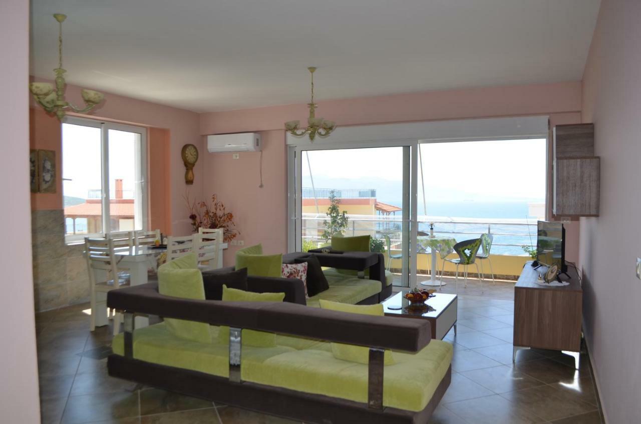 Jelena'S Luxury Apartments Sarandë Exteriör bild